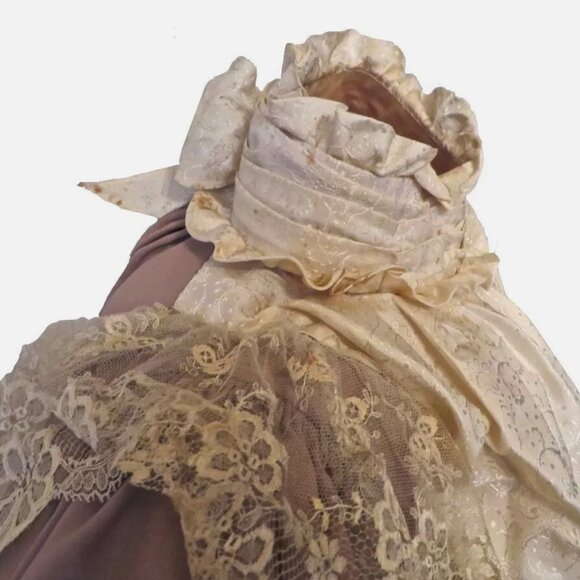 Lovely Lace Lavished Taupe Twill Victorian Museum Dress - Wearable - Picture 3 of 12